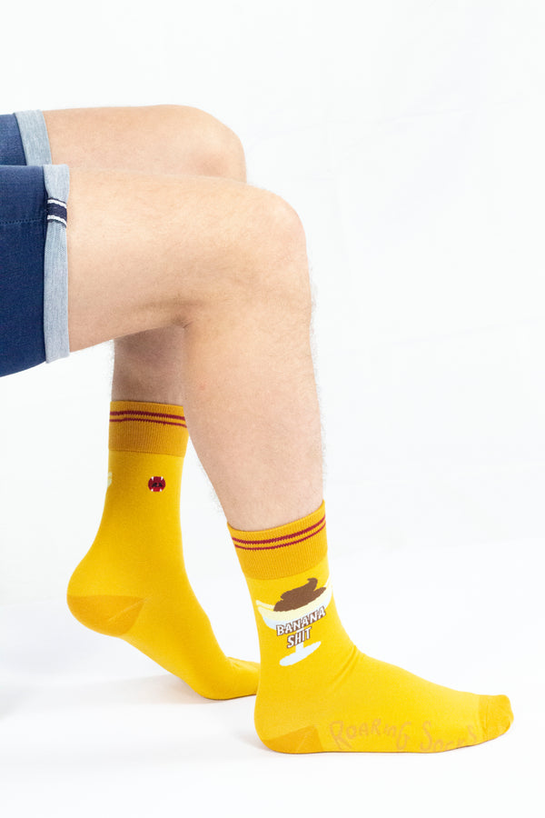 Roaring Socks banana shit grappige leuke sokken geel ideaal cadeau banaan drol