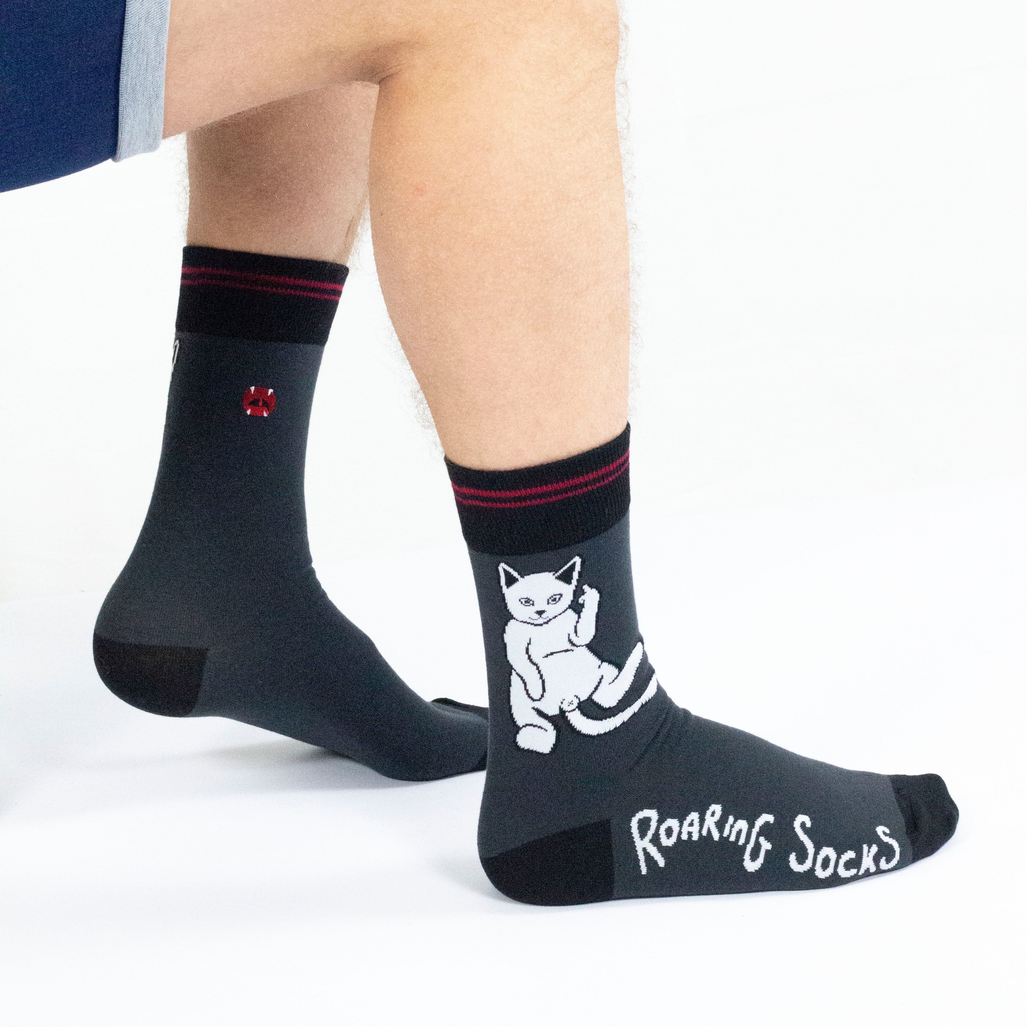Roaring Socks - Sokken - Fucking Pussy - Zwart Black - Kat Poes - Fuck you - Katoen - Leuk - Grappig - Vrolijk - Fashion - Cadeau