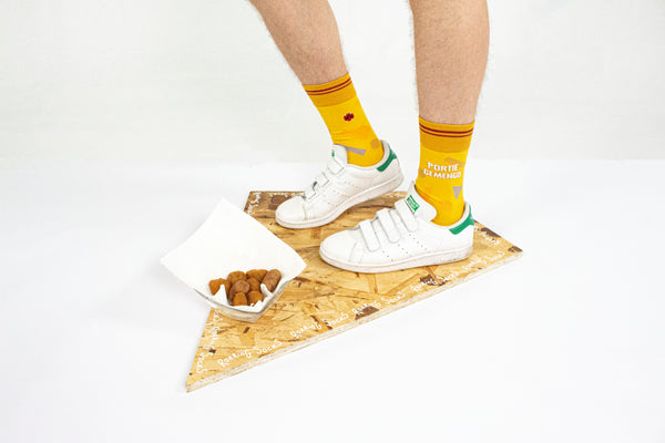 Roaring Socks - Sokken - Portie gemengd - Geel - Curryworst bitterbal kipnugget - Café - Katoen - Leuk - Grappig - Vrolijk - Fashion – Cadeau